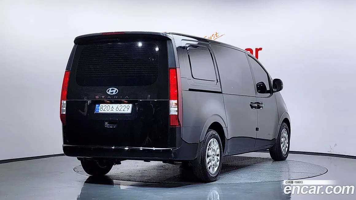 Hyundai Staria 2025 из KR, фото 2