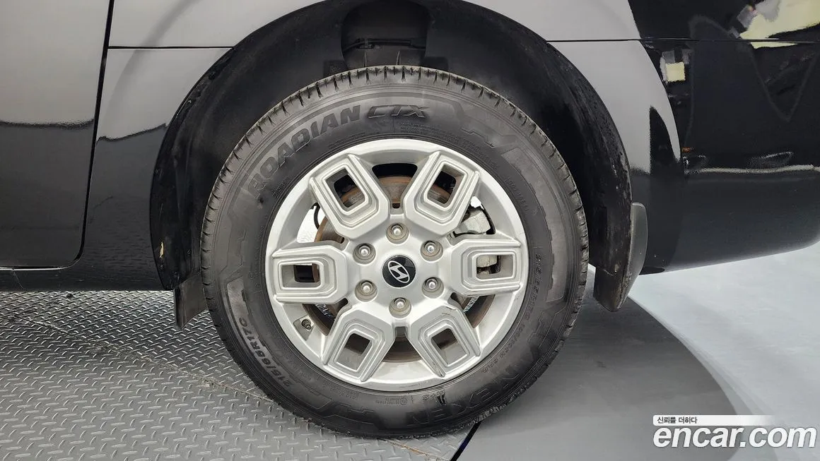 Hyundai Staria 2025 из KR, фото 4