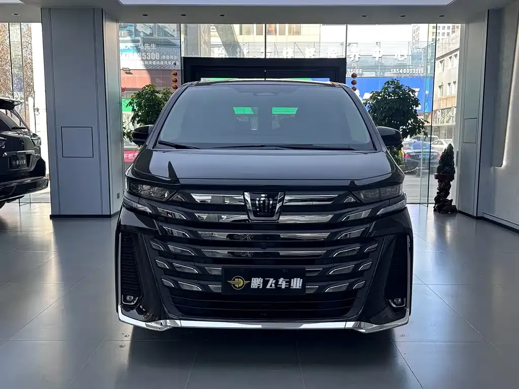 Toyota Vellfire 2023 из CN, фото 6