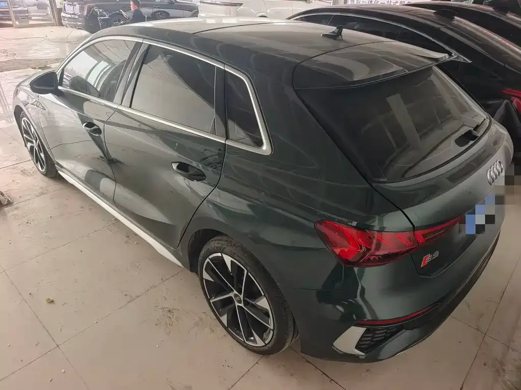 Audi A3 2023 из CN, фото 10