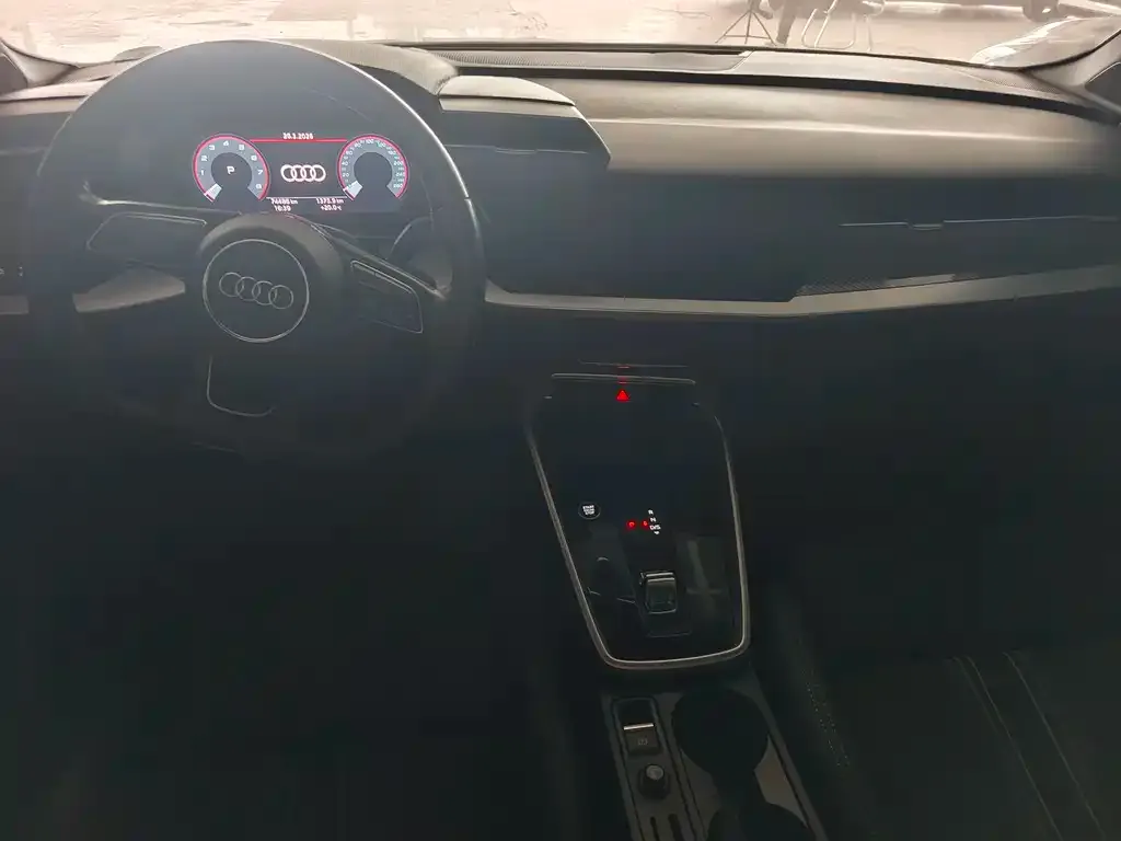 Audi A3 2023 из CN, фото 4