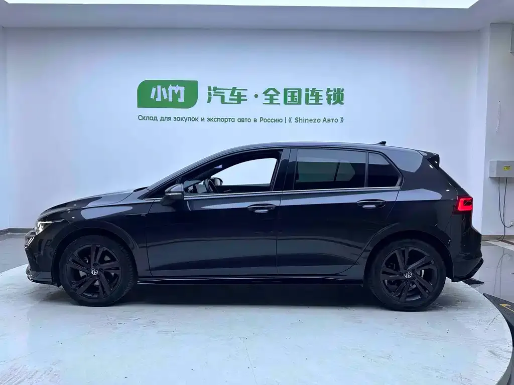 Volkswagen Golf 2022 из CN, фото 4