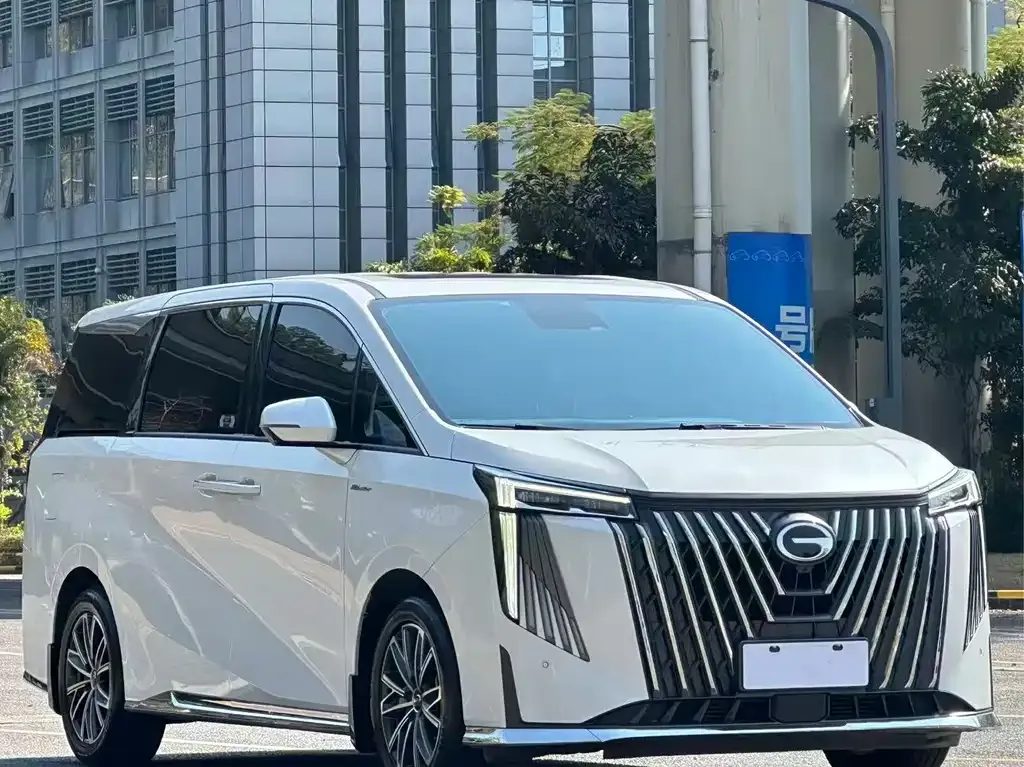 GAC Motor Trumpchi M8 — фото 4