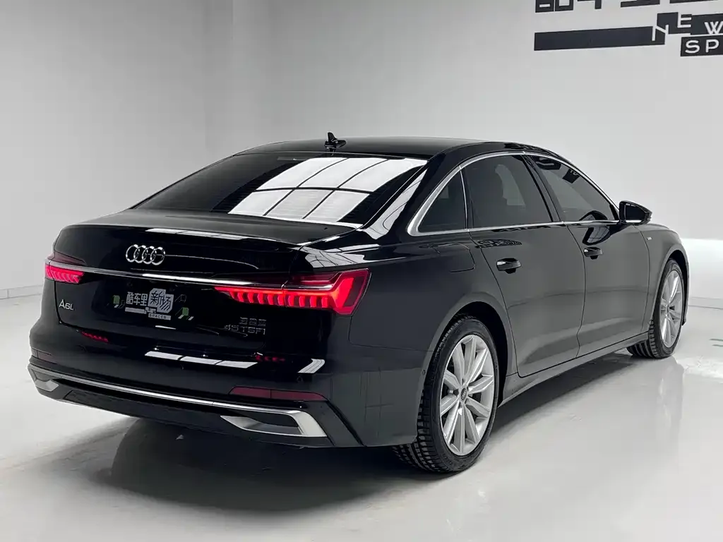 Audi A6L 2023 из CN, фото 4