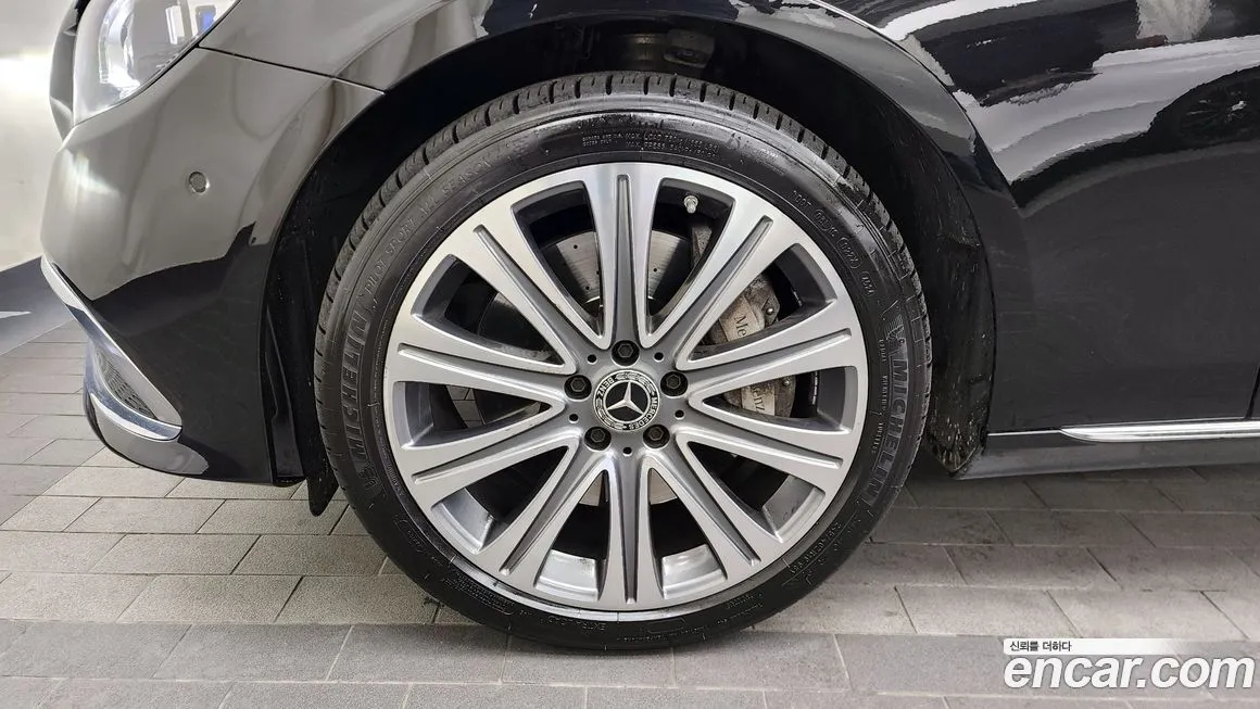 Mercedes-Benz E-Class 2021 из KR, фото 2