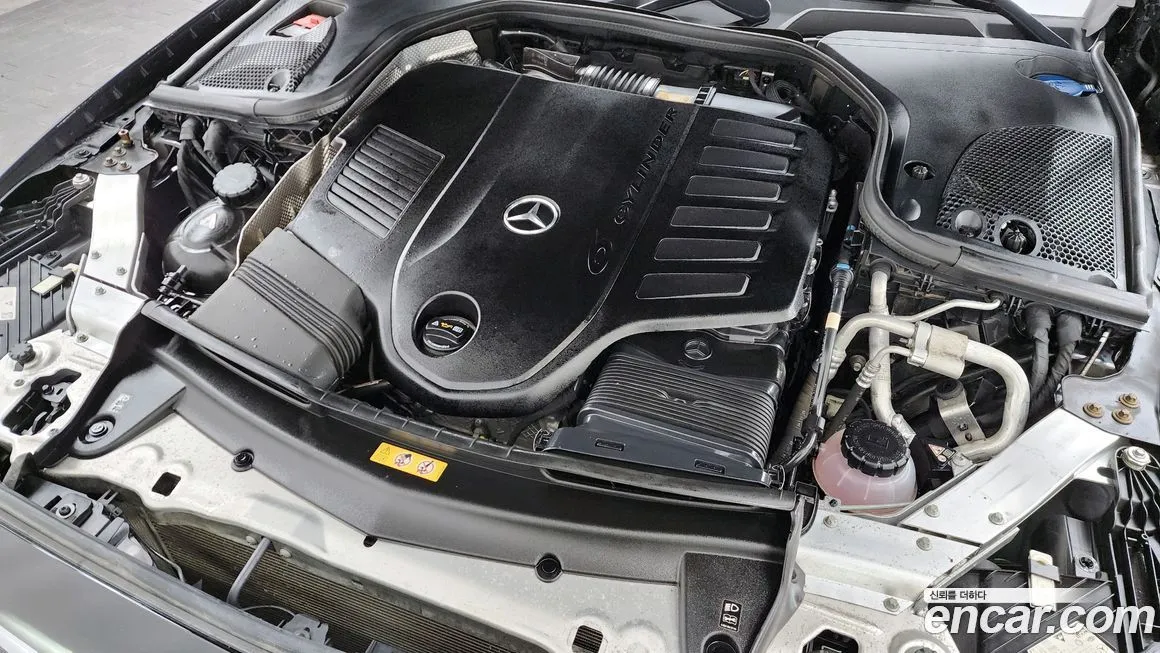 Mercedes-Benz E-Class 2021 из KR, фото 9