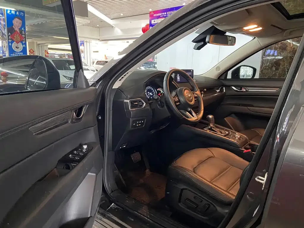 Mazda CX-5 2023 из CN, фото 9