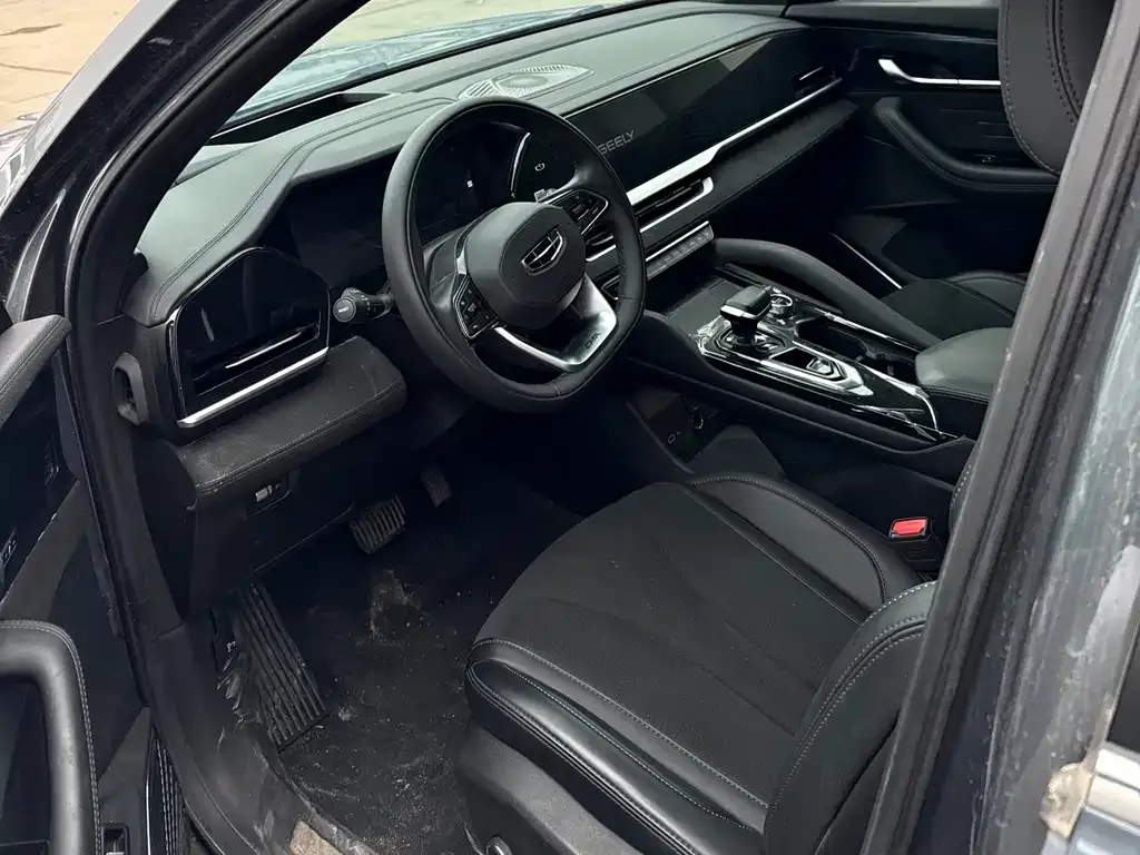Geely Xingyue L 2024 из CN, фото 2
