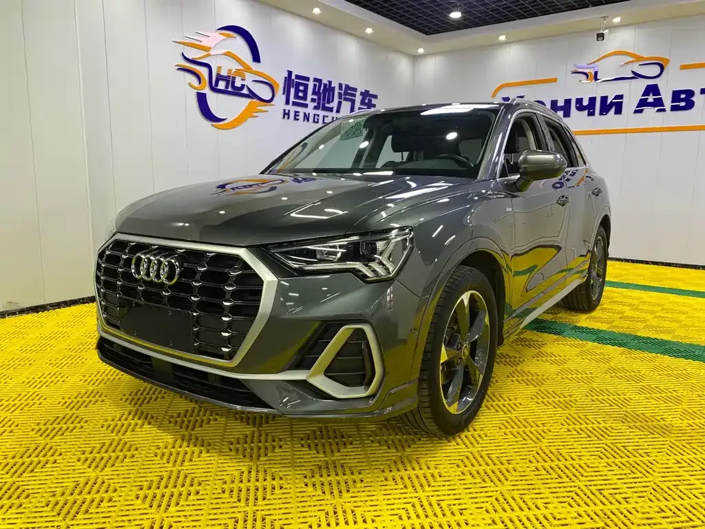 Audi Q3 2023 из CN, фото 1
