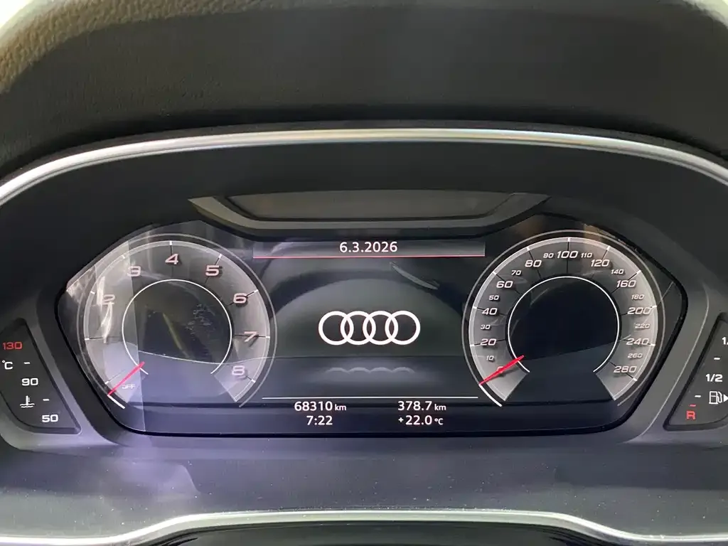 Audi Q3 2023 из CN, фото 7