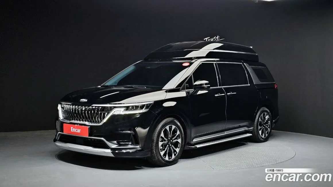 Kia Carnival — фото 1