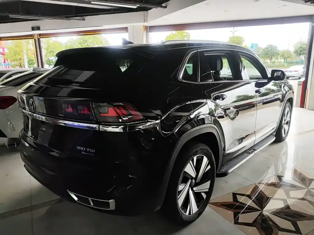 Volkswagen Teramont X 2023 из CN, фото 8