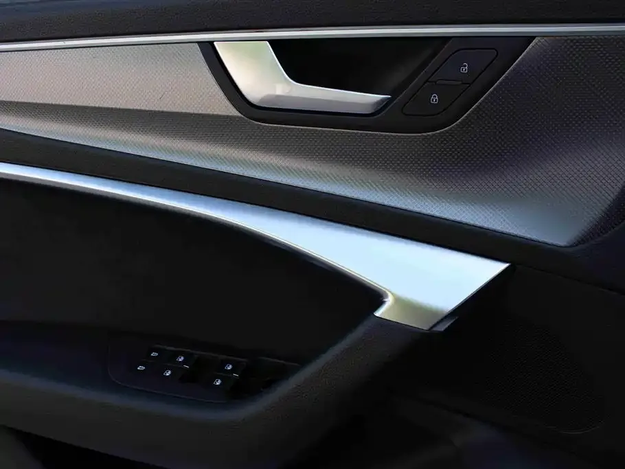 Audi A6L 2021 из CN, фото 2