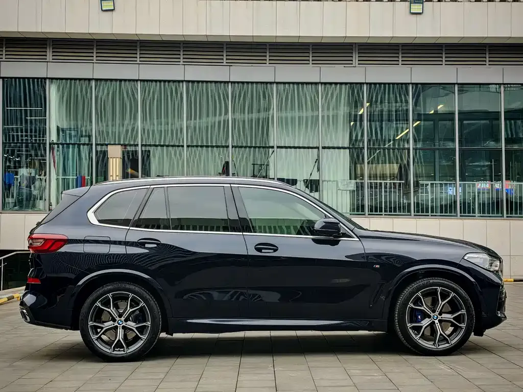 BMW X5 (Import) 2022 из CN, фото 2