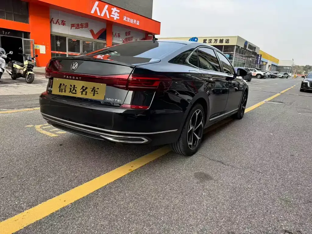 Volkswagen Passat 2023 из CN, фото 6