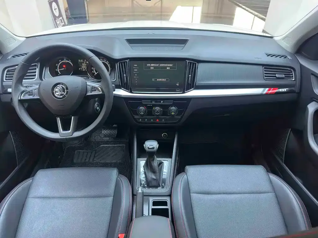 Skoda Kamiq 2023 из CN, фото 8