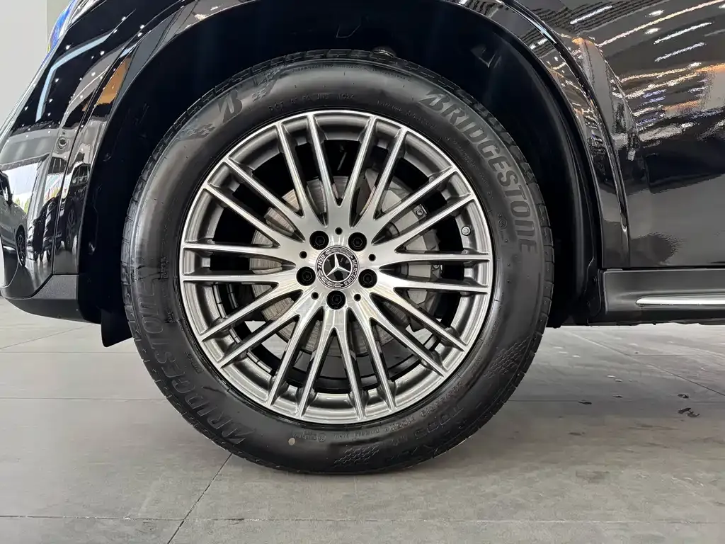 Mercedes-Benz GLC 2024 из CN, фото 4