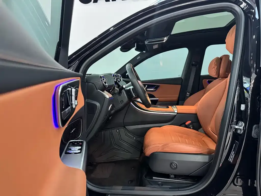 Mercedes-Benz GLC 2024 из CN, фото 7