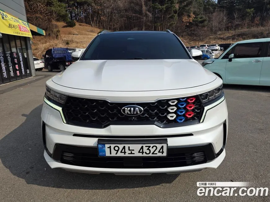 Kia Sorento — фото 6