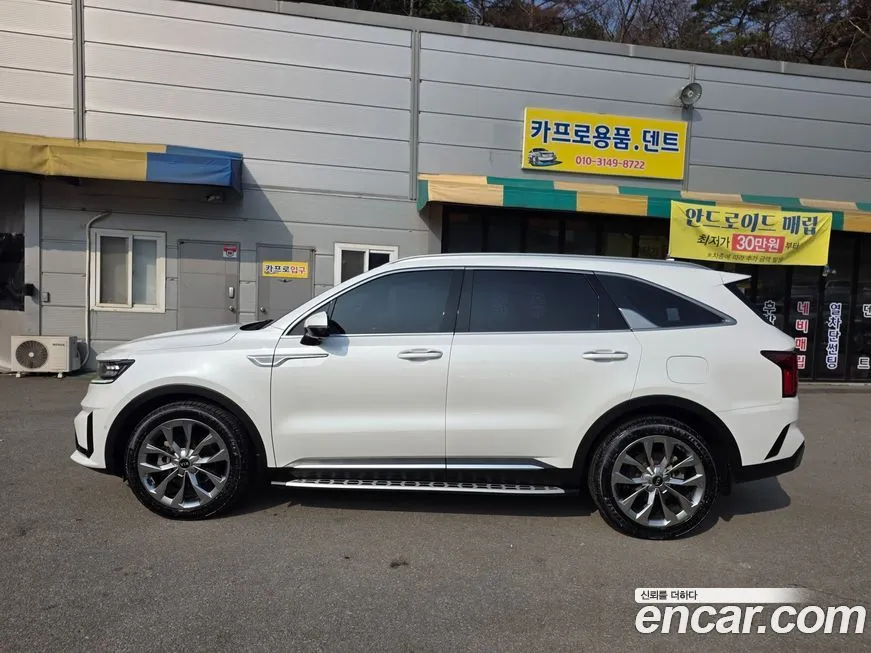 Kia Sorento — фото 7