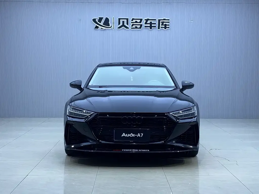 Audi A7 2021 из CN, фото 3