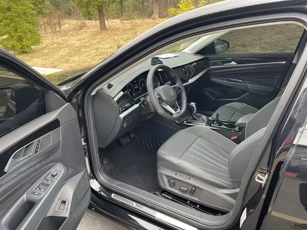 Volkswagen Passat — фото 5