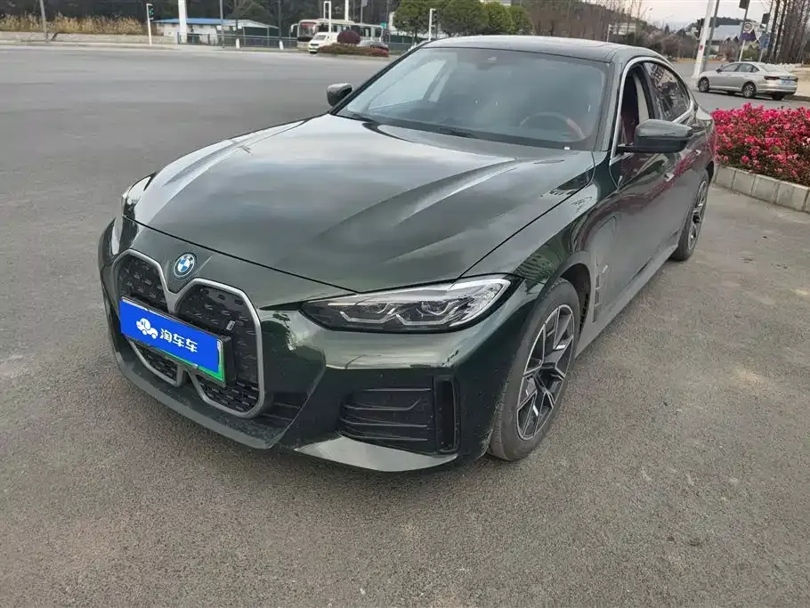BMW i4 2025 из CN, фото 1