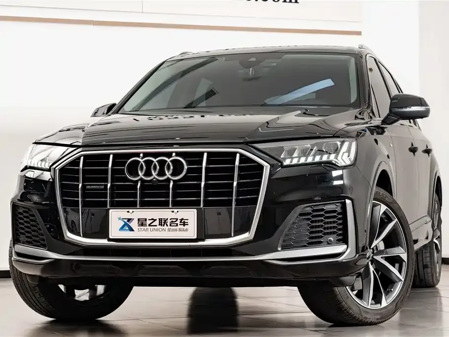 Audi Q7 — фото 7