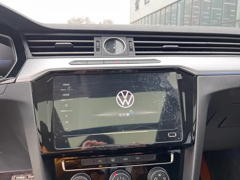 Volkswagen Magotan 2024 из CN, фото 8