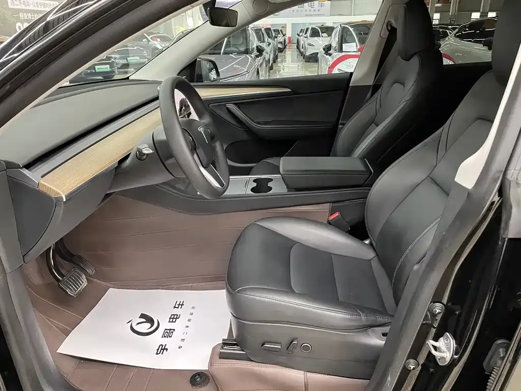 Tesla Model Y 2022 из CN, фото 6