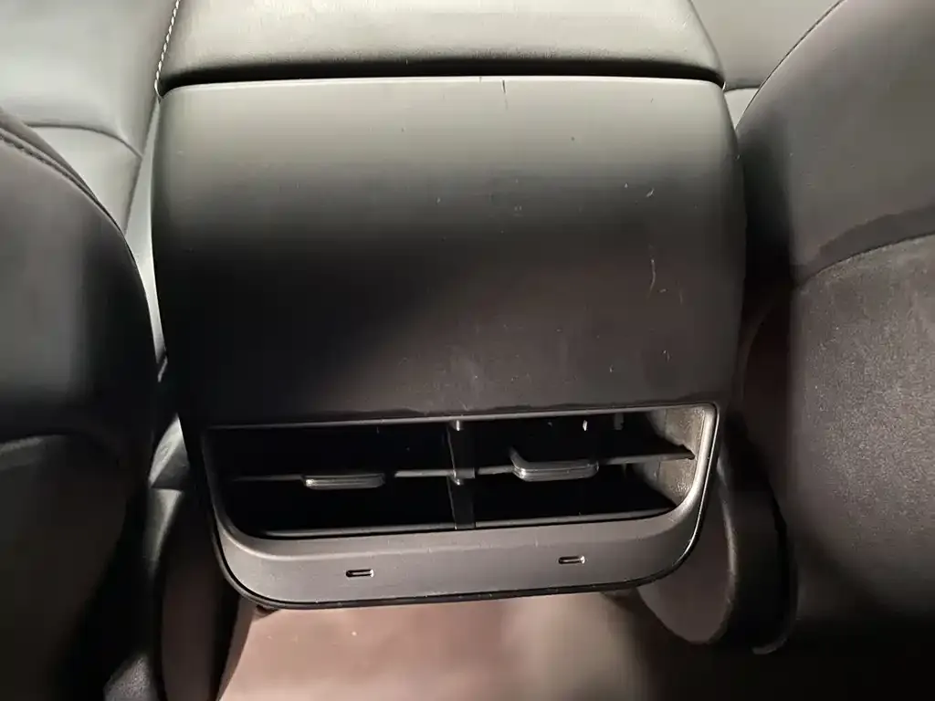 Tesla Model Y 2022 из CN, фото 4