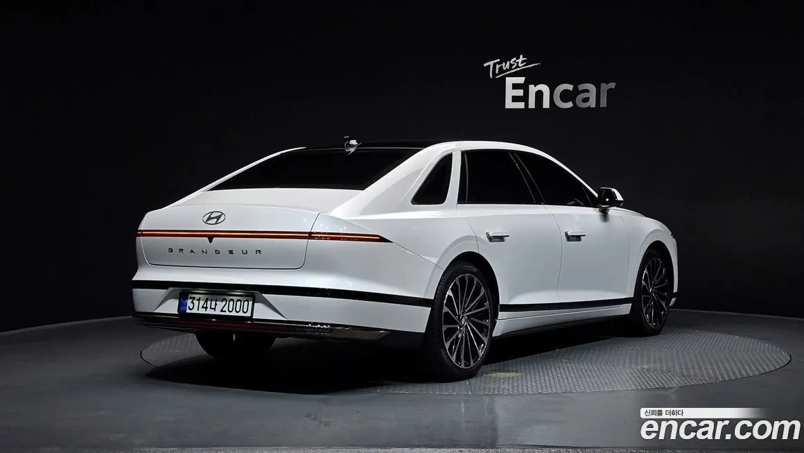Hyundai Grandeur 2023 из KR, фото 4