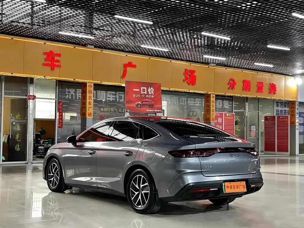 BYD Qin L — фото 6