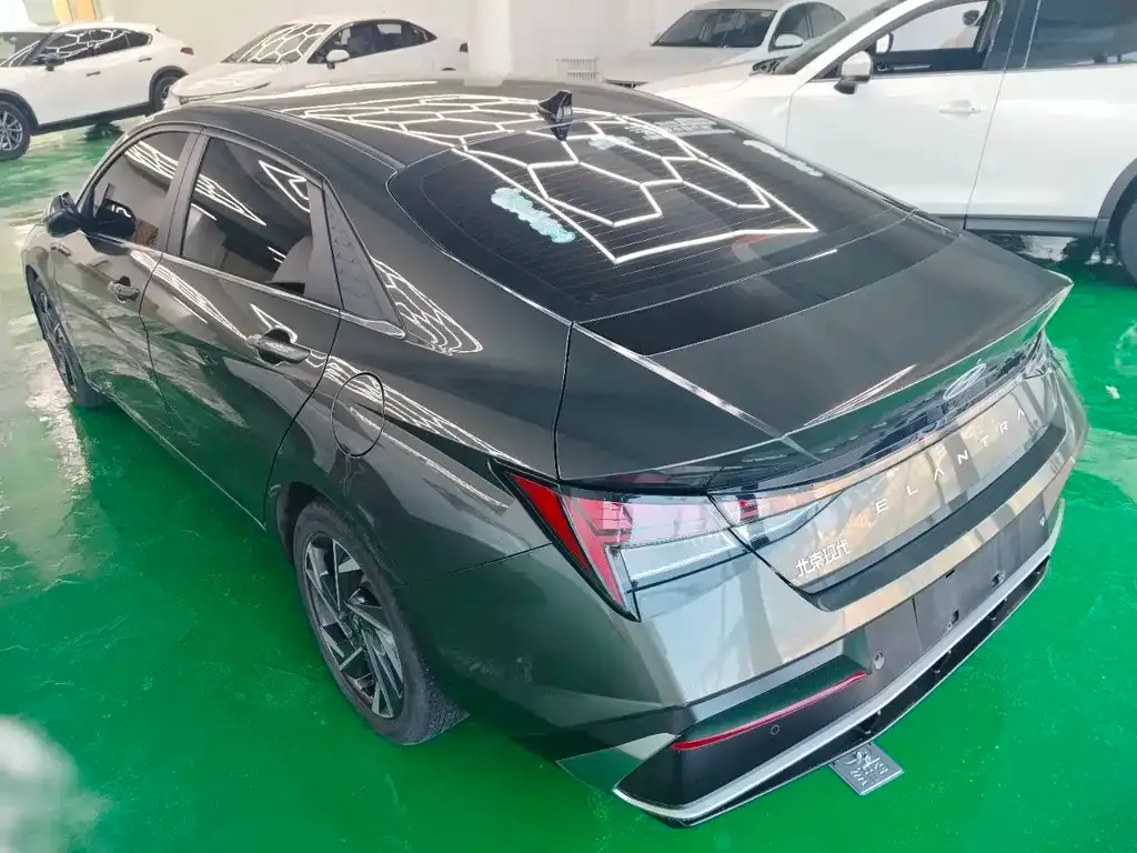 Hyundai Elantra 2023 из CN, фото 5