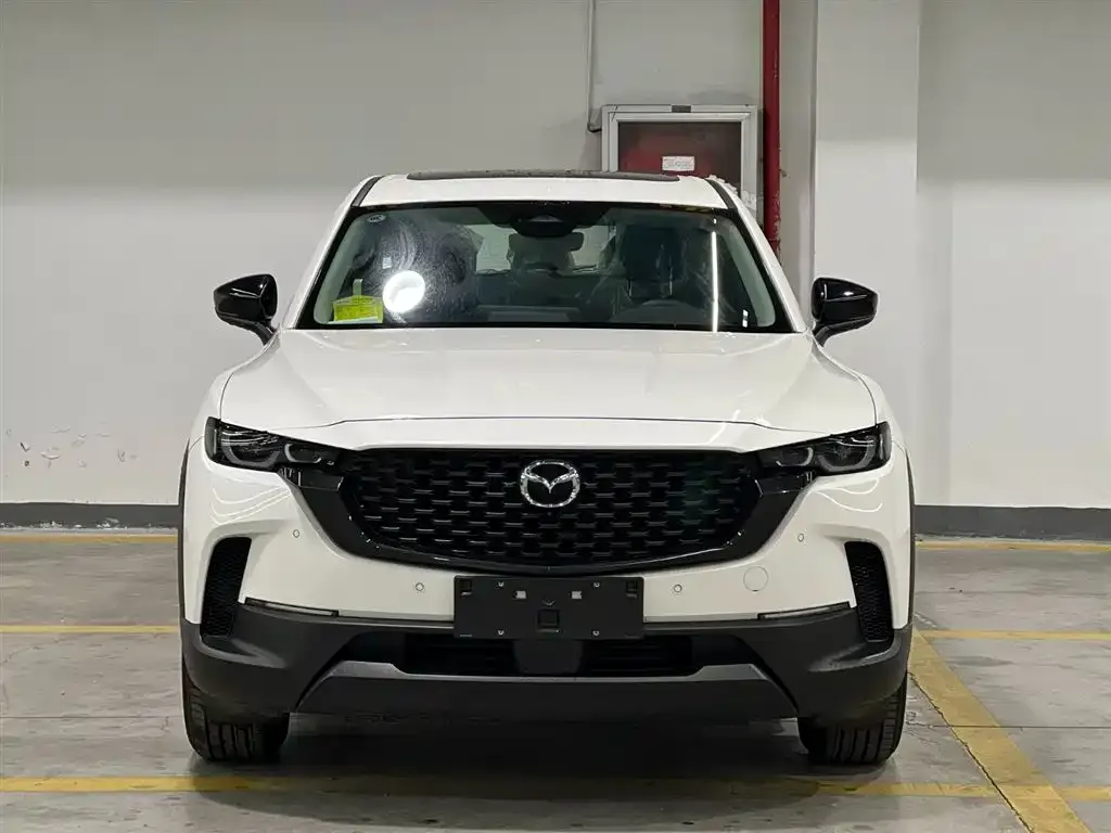 Mazda CX-50 2023 из CN, фото 2