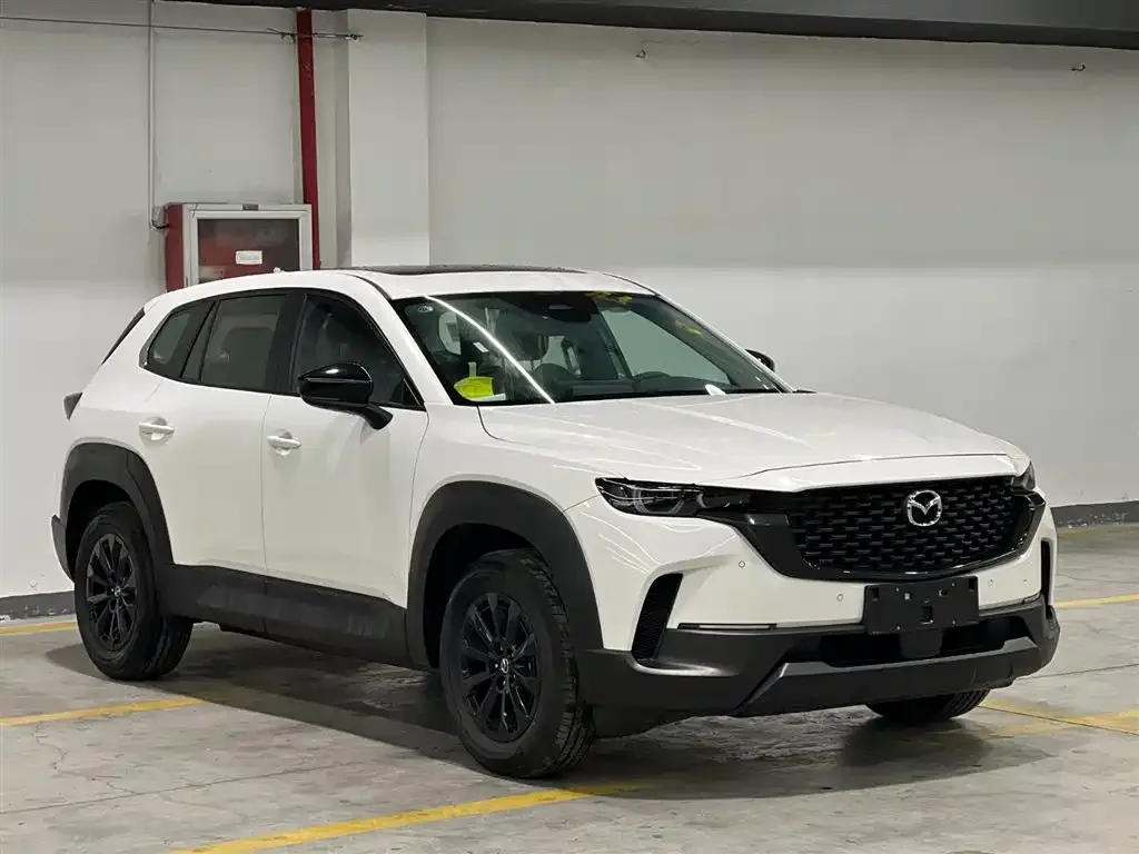 Mazda CX-50 2023 из CN, фото 8