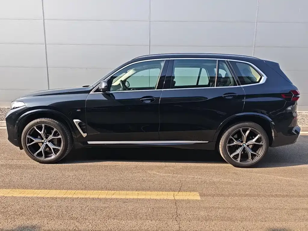 BMW X5 — фото 9