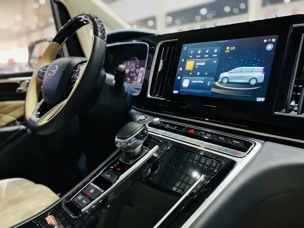 GAC Motor Trumpchi M8 — фото 8