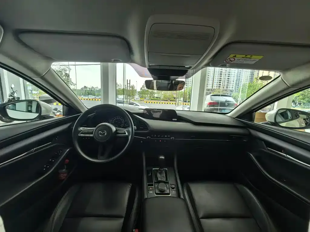 Mazda 3 Axela 2022 из CN, фото 3