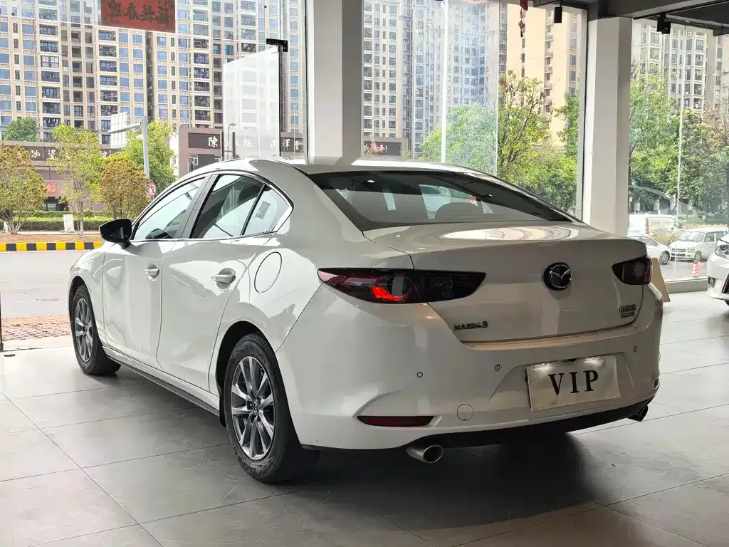 Mazda 3 Axela 2022 из CN, фото 9