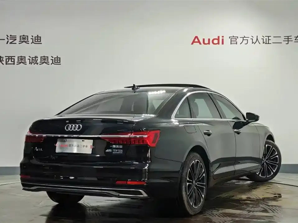 Audi A6L — фото 10