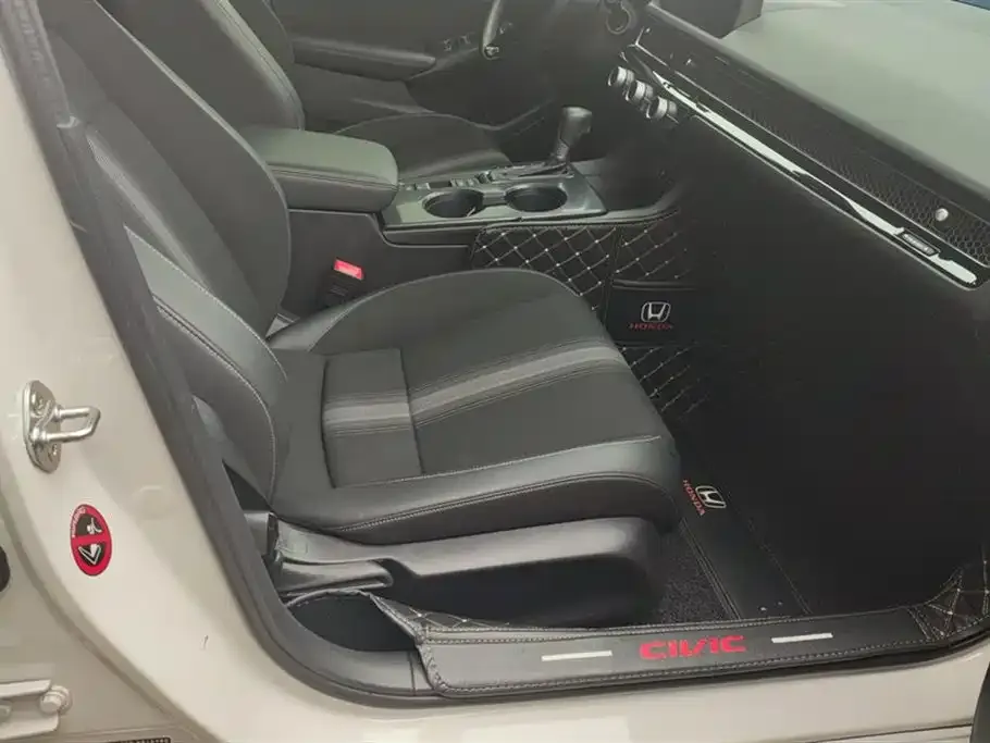 Honda Civic — фото 4