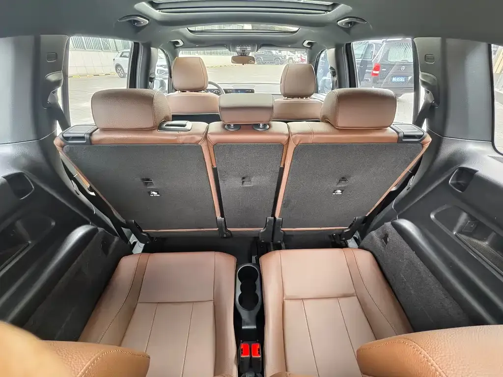 Mercedes-Benz GLB 2022 из CN, фото 9