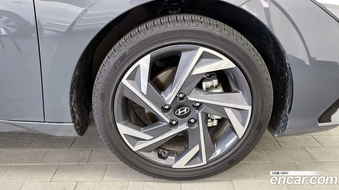 Hyundai AVANTE — фото 9