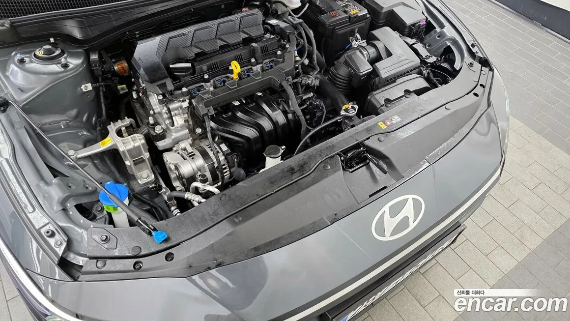 Hyundai AVANTE — фото 5