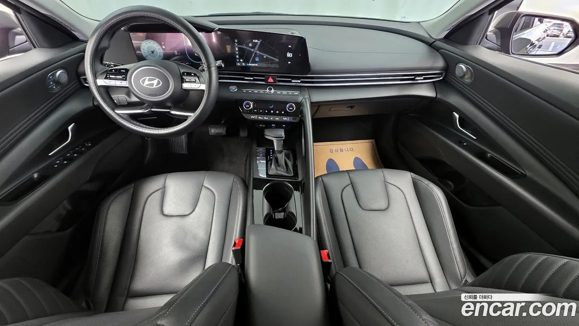 Hyundai AVANTE — фото 3