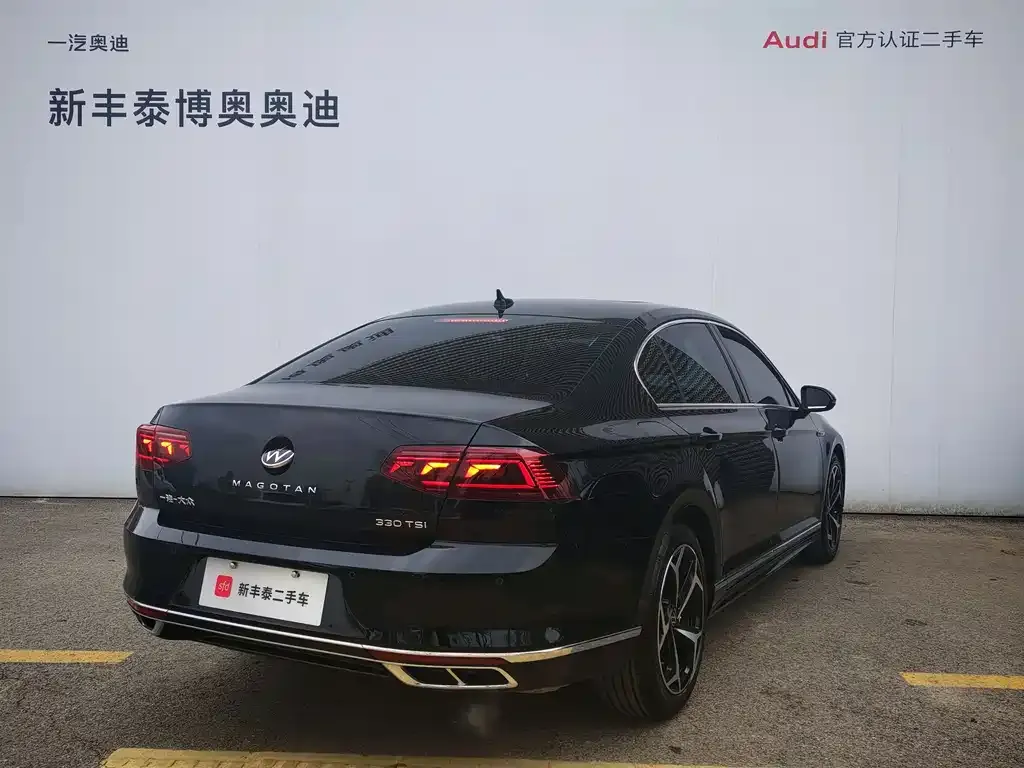 Volkswagen Magotan 2023 из CN, фото 8