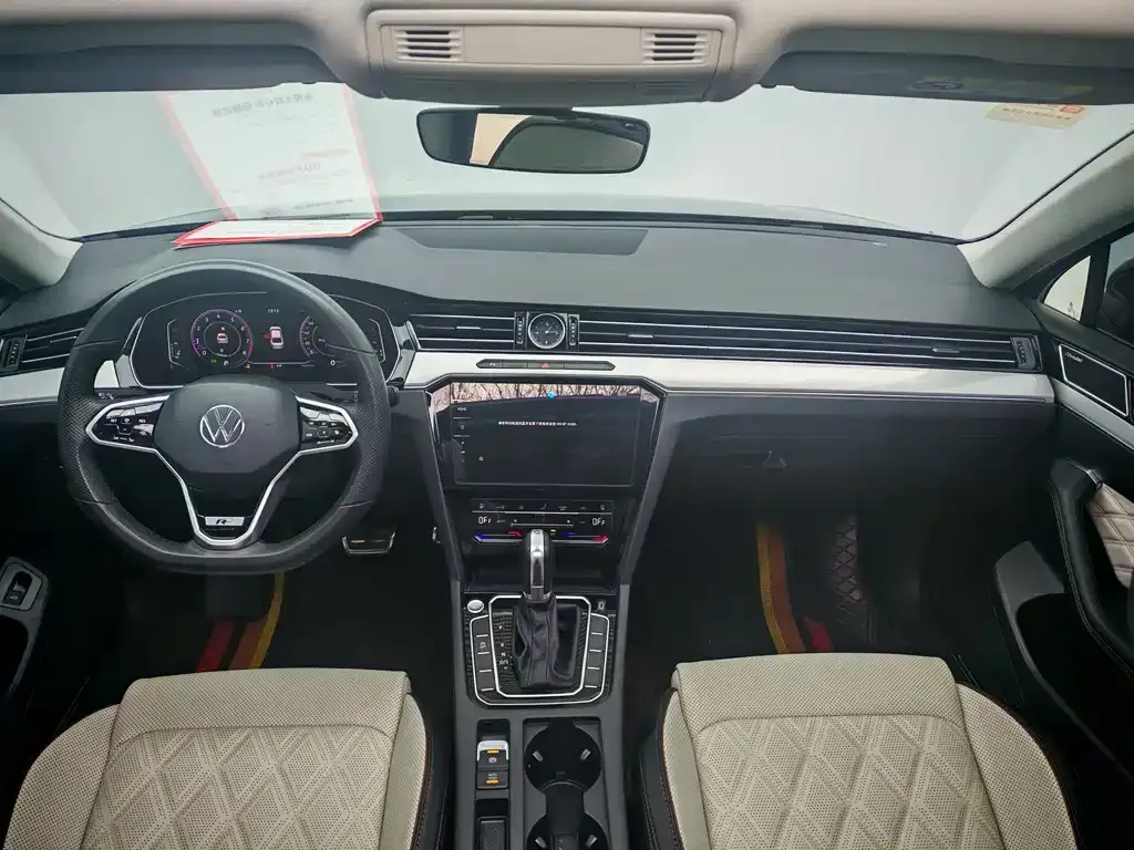 Volkswagen Magotan 2023 из CN, фото 10