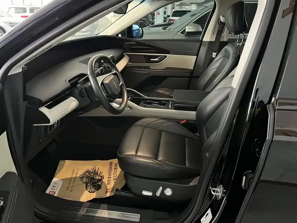 Lincoln Nautilus 2023 из CN, фото 6