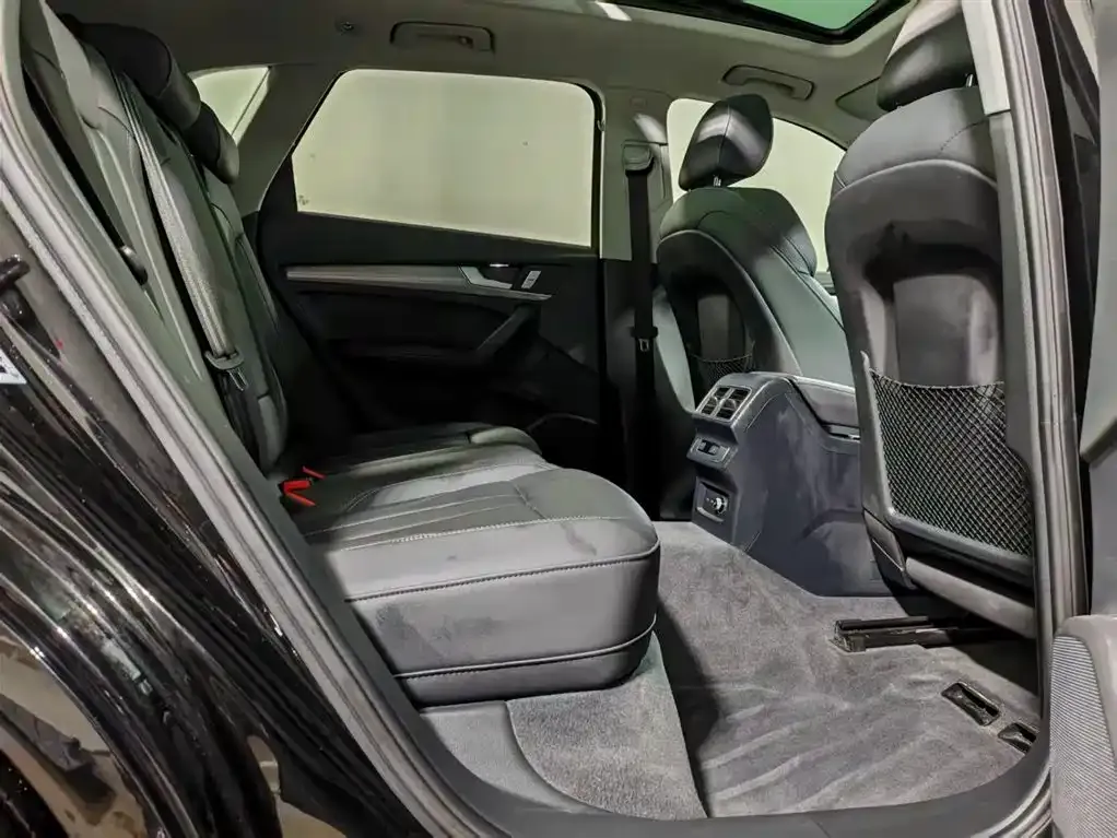 Audi Q5L 2024 из CN, фото 7